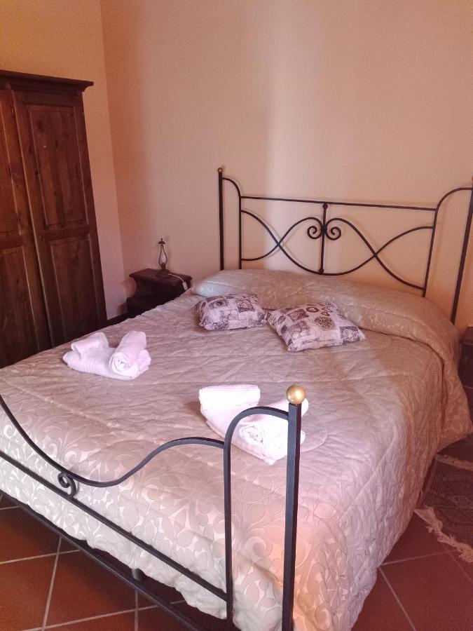 Casa Vacanze Butterfly Trabia Luaran gambar