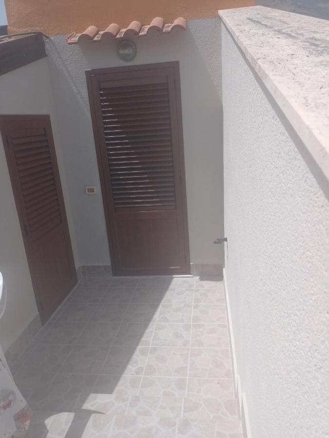 Casa Vacanze Butterfly Trabia Luaran gambar