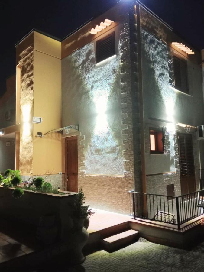 Casa Vacanze Butterfly Trabia Luaran gambar