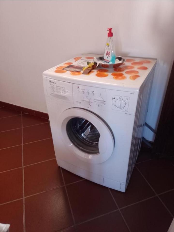 Casa Vacanze Butterfly Trabia Luaran gambar