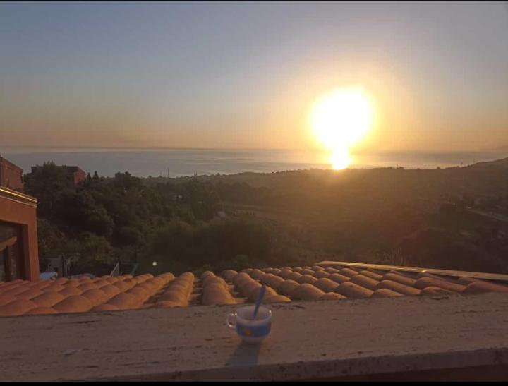 Casa Vacanze Butterfly Trabia Luaran gambar
